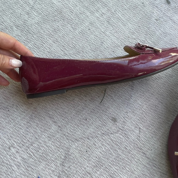 Michael Kors burgundy pointy toe ballerina - Picture 4 of 5